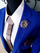 Load image into Gallery viewer, Brown Wood Laminate Necktie

