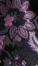 Load image into Gallery viewer, Men&#39;s Black Pink Silk Necktie Pocket Square Set
