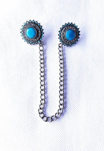 Load image into Gallery viewer, Collar Chain Pin with Turquoise Center
