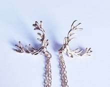 Load image into Gallery viewer, Deer Antlers Collar Chain Pin
