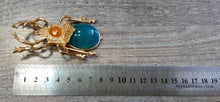 Load image into Gallery viewer, Crystal Clasp Beetle Lapel Brooch Pin
