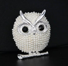 Load image into Gallery viewer, Pearl Owl Brooch Pin
