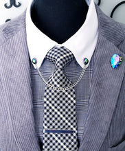 Load image into Gallery viewer, Elegant Rhinestone Men&#39;s Suit Brooch Pin
