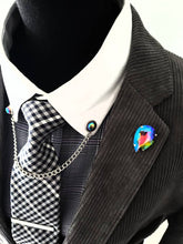 Load image into Gallery viewer, Elegant Rhinestone Men&#39;s Suit Brooch Pin
