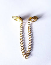 Load image into Gallery viewer, Pearl Leaf Collar Chain Pin
