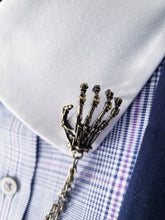 Load image into Gallery viewer, Robot Hands Collar Chain Pin
