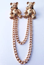 Load image into Gallery viewer, Teddy Bear Collar Chain Pin
