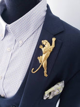Load image into Gallery viewer, Unisex Panther Brooch Lapel Shirt Pin

