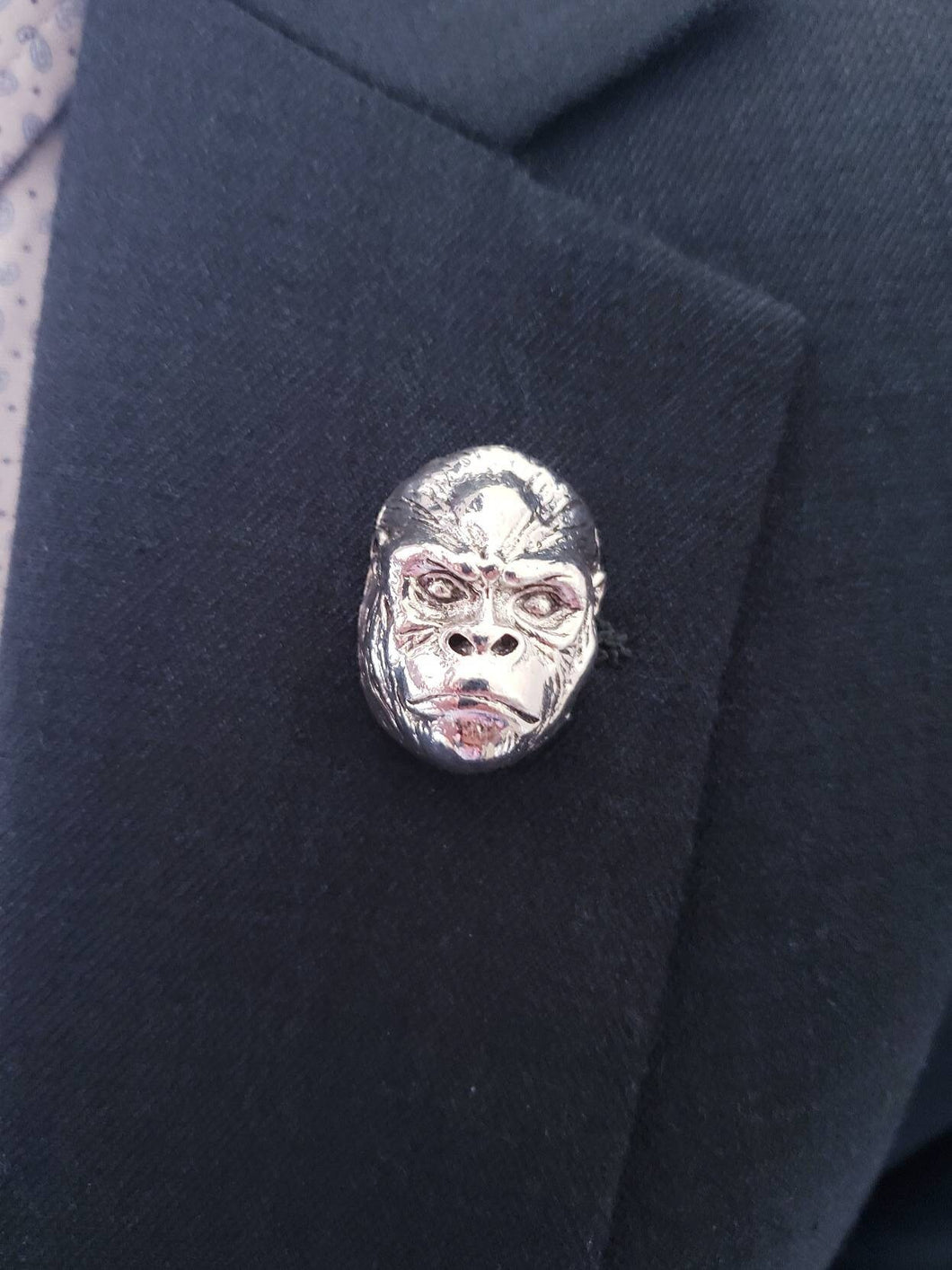 Eye-catching Gorilla Crystal Lapel Pin