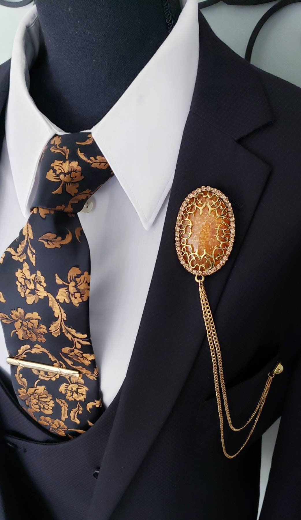 Snake Eye Lapel Pin with Gold Pearl