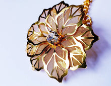 Load image into Gallery viewer, Rose Flower Crystal Rhinestone Metal Lapel Pin 
