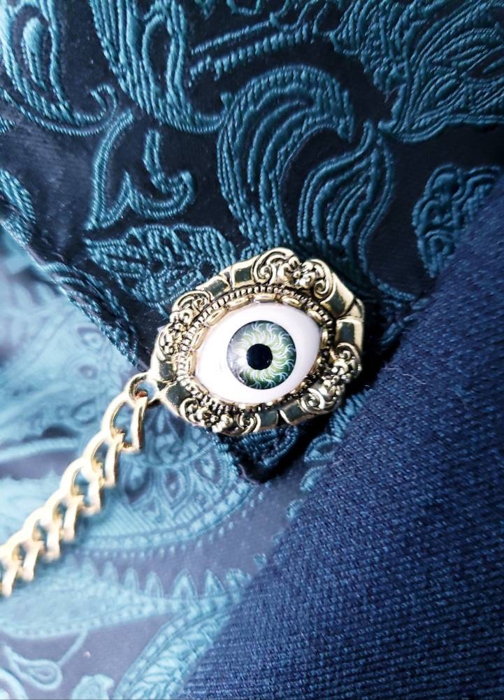 Eye Ball Collar Pin
